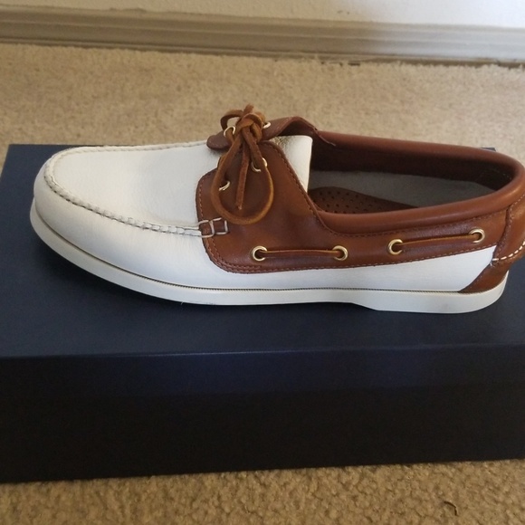 brooks brothers boat shoes
